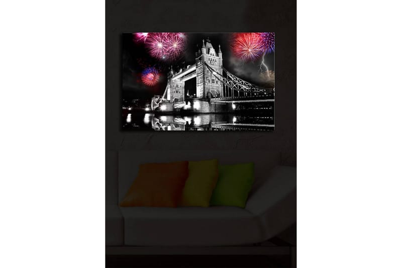 Canvastavla med LED-belysning 45x70 cm - Fyrverkerier över Tower Bridge i svartvitt - Svart / Röd / Blå - Inredning - Tavlor & posters - Canvastavla