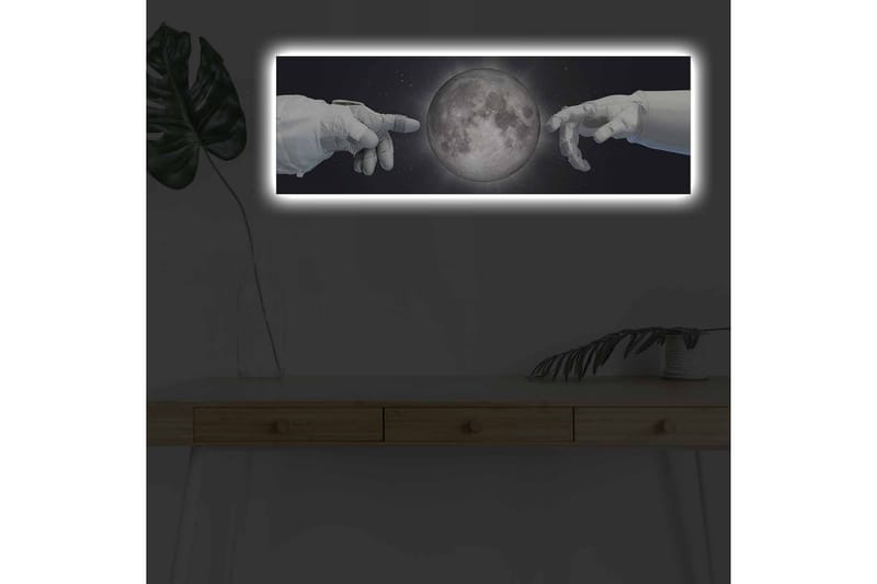Canvastavla med LED-belysning - Astronauthänder som sträcker sig mot månen - Grå / Svart / Vit - Inredning - Tavlor & posters - Canvastavla