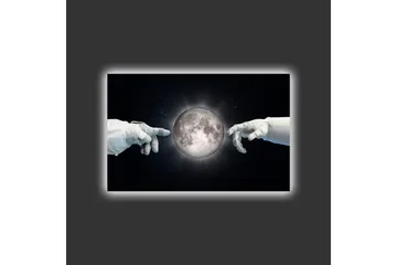 Canvastavla med LED-belysning - Astronauthänder som sträcker sig mot månen - Svart / Vit / Grå - Inredning - Tavlor & posters - Canvastavla