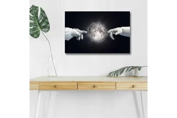 Canvastavla med LED-belysning - Astronauthänder som sträcker sig mot månen - Vit / Svart / Grå - Inredning - Tavlor & posters - Canvastavla
