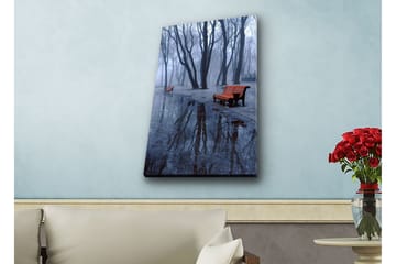 Canvastavla med LED-belysning - Dimma över en park med bänkar och reflektioner i vattenpölar - Mörkblå / Grå / Orange - Inredning - Tavlor & posters - Canvastavla