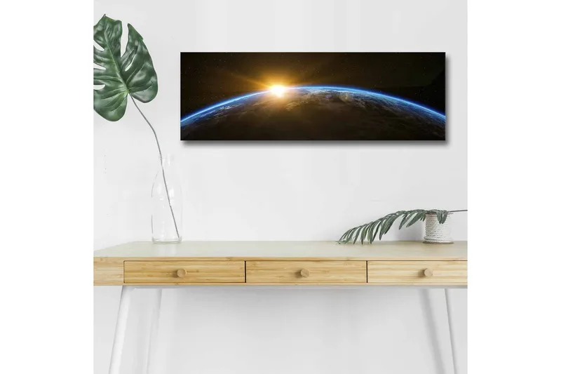 Canvastavla med LED-belysning - Jorden sedd från rymden med en soluppgång i horisonten - Blå / Orange / Svart - Inredning - Tavlor & posters - Canvastavla