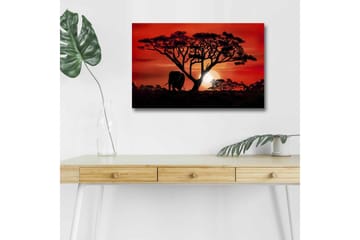 Canvastavla med LED-belysning - Silhuett av ett träd med en elefant i solnedgångens ljus - Röd / Svart / Orange - Inredning - Tavlor & posters - Canvastavla