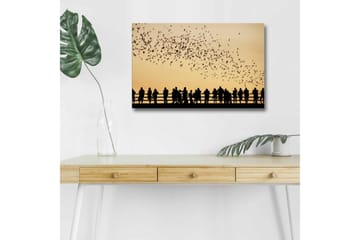 Canvastavla med LED-belysning - Silhuetter av människor mot en gyllene himmel med svävande fåglar - Guld / Svart - Inredning - Tavlor & posters - Canvastavla