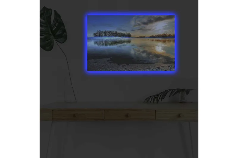 Canvastavla med LED-belysning - Spegelblanka sjölandskap med en ö i horisonten - Blå / Grön / Guld - Inredning - Tavlor & posters - Canvastavla
