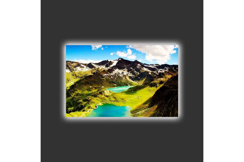 Canvastavla med LED-belysning - Storslagen bergslandskap med glittrande sjöar och gröna ängar - Grön / Blå / Vit - Inredning - Tavlor & posters - Canvastavla