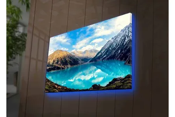 Canvastavla med LED-belysning - Storslagen fjällsjö med spegelblanka vattenytor - Turkos / Grön / Brun - Inredning - Tavlor & posters - Canvastavla