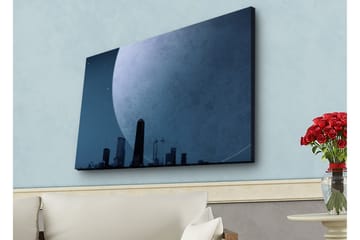 Canvastavla med LED-belysning - Storslagen måne över en stadssilhuett i skymning - Mörkblå / Grå / Svart - Inredning - Tavlor & posters - Canvastavla