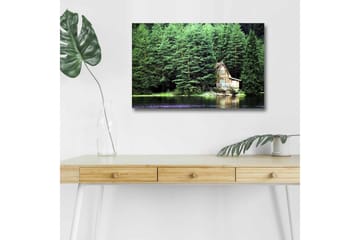 Canvastavla med LED-belysning - Stuga vid en spegelblanka sjö omgiven av tät grönska - Grön / Brun / Blå - Inredning - Tavlor & posters - Canvastavla