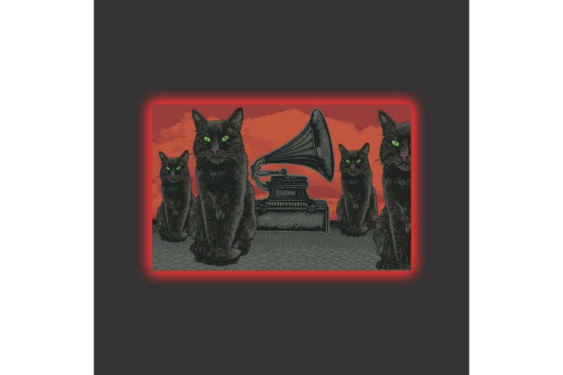 Canvastavla med LED-belysning - Svart katt med gröna ögon framför en grammofon på en röd bakgrund - Svart / Röd / Grön - Inredning - Tavlor & posters - Canvastavla