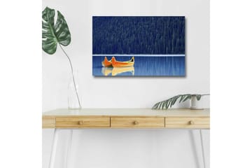 Canvastavla med LED-belysning - Två kanoter i en spegelblanka sjö omgiven av tät skog - Blå / Orange - Inredning - Tavlor & posters - Canvastavla