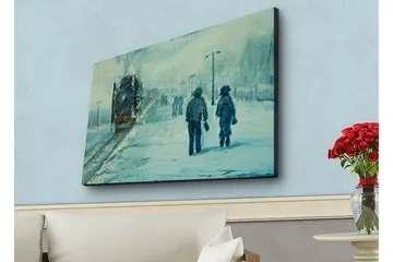 Canvastavla med LED-belysning - Två personer som promenerar i snön under en dimmig himmel - Blå / Vit / Grå - Inredning - Tavlor & posters - Canvastavla