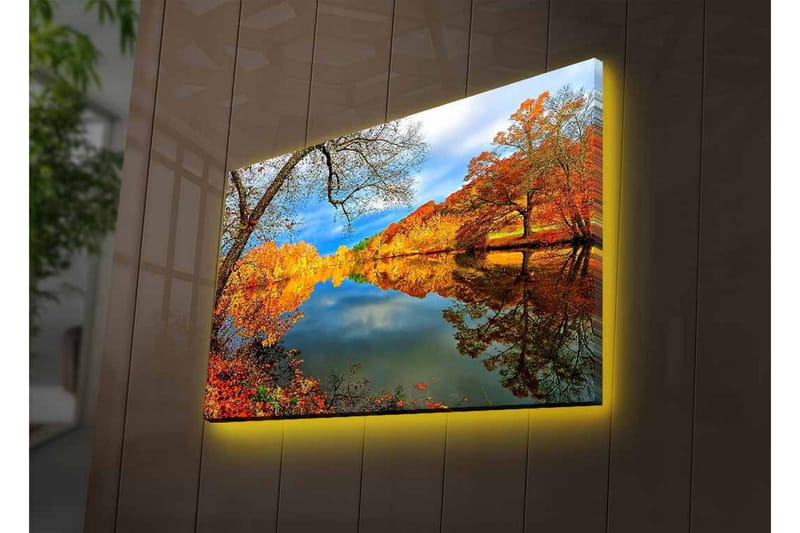 Canvastavla med LED-belysning - Vacker höstlandskap med spegelblanka sjöar och färgglada träd - Orange / Gult / Grönt - Inredning - Tavlor & posters - Canvastavla