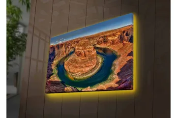 Canvastavla med LED-belysning - Vacker vy av en slingrande flod omgiven av dramatiska klippor - Röd / Grön / Blå - Inredning - Tavlor & posters - Canvastavla