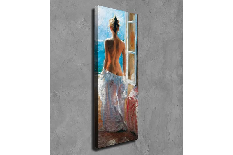 Canvastavla - Naken kvinna som står vid ett fönster med utsikt över havet - Blå / Vit / Beige - Inredning - Tavlor & posters - Canvastavla