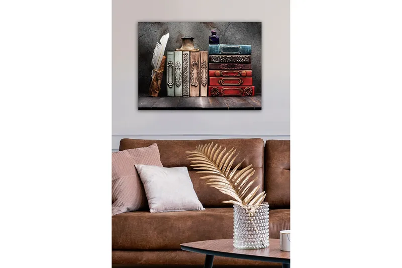 Canvastavla - Samling av antika böcker med dekorativa ryggar och en fjäderpenna - Mörkröd / Grön / Blå - Inredning - Tavlor & posters - Canvastavla