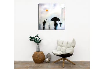 Canvastavla - Silhuetter av personer med paraplyer i en dimmig stadsmiljö - Svart / Grå / Orange - Inredning - Tavlor & posters - Canvastavla