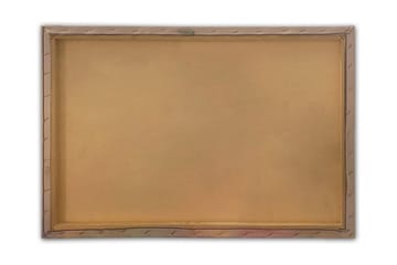 Canvastavla - Stilla sjö med röda båtar omgiven av grönskande träd och fjäll i bakgrunden - Grön / Röd / Blå - Inredning - Tavlor & posters - Canvastavla