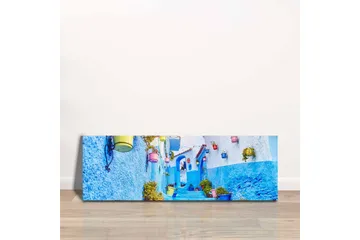 Canvastavla - Vacker gränd med blå väggar och färgglada blomkrukor - Blå / Vit / Gul - Inredning - Tavlor & posters - Canvastavla