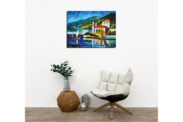 Canvastavla - Vacker kustlandskap med segelbåtar och en pittoresk byggnad vid vattnet - Blå / Grön / Röd - Inredning - Tavlor & posters - Canvastavla