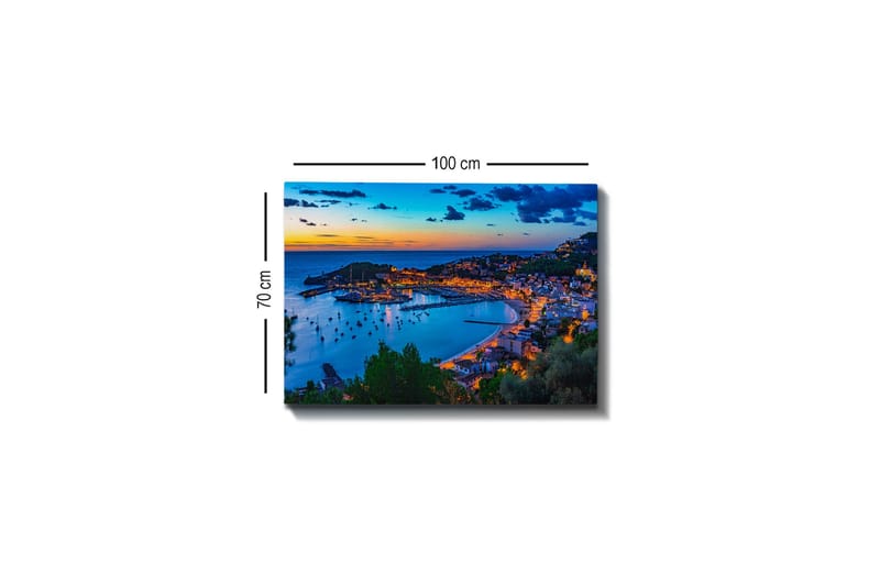 Canvastavla - Vacker kuststad vid skymning med båtar i hamnen - Blå / Orange / Grön - Inredning - Tavlor & posters - Canvastavla