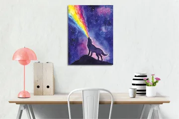 Canvastavla - Varg som ylar mot en färgglad regnbåge i natthimlen - Mörkblå / Lila / Regnbågsfärger - Inredning - Tavlor & posters - Canvastavla