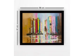 Inramad Canvastavla i trä - 41x56 cm - Abstrakt scen i regn där kvinna går mot ljuset med färgpelare - Flerfärgad - Inredning - Tavlor & posters - Canvastavla