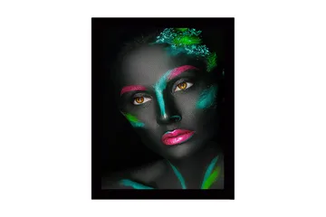 Inramad Canvastavla i trä - 41x56 cm - Ansikte med färgglad ansiktsmålning i kontrasterande nyanser - Svart / Grön / Rosa - Inredning - Tavlor & posters - Canvastavla