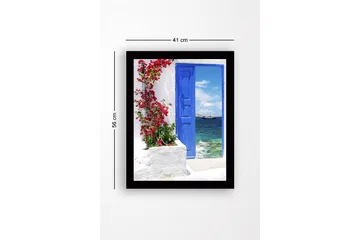 Inramad Canvastavla i trä - 41x56 cm - Blå dörr med blommor i rött framför havsutsikt - Blå / Röd / Vit - Inredning - Tavlor & posters - Canvastavla