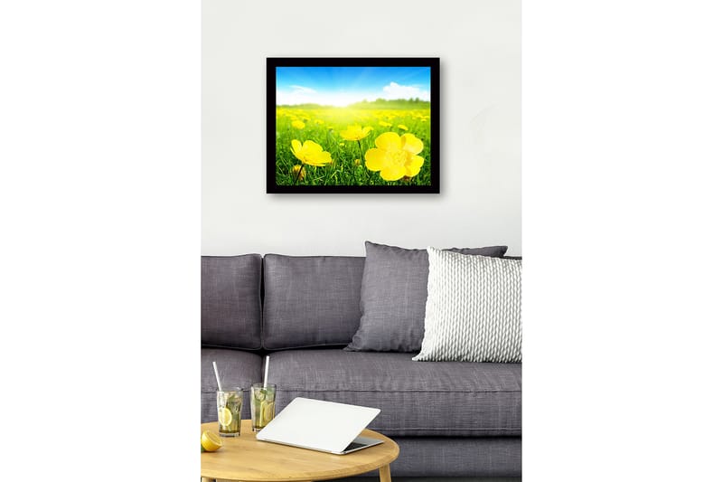 Inramad Canvastavla i trä - 41x56 cm - Fält av gula blommor i soligt landskap - Gul / Grön - Inredning - Tavlor & posters - Canvastavla