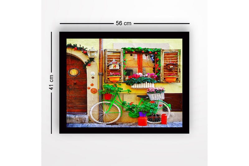 Inramad Canvastavla i trä - 41x56 cm - Färgglad cykel med blommor och dekorationer vid en charmig dörr - Grön / Röd / Rosa - Inredning - Tavlor & posters - Canvastavla