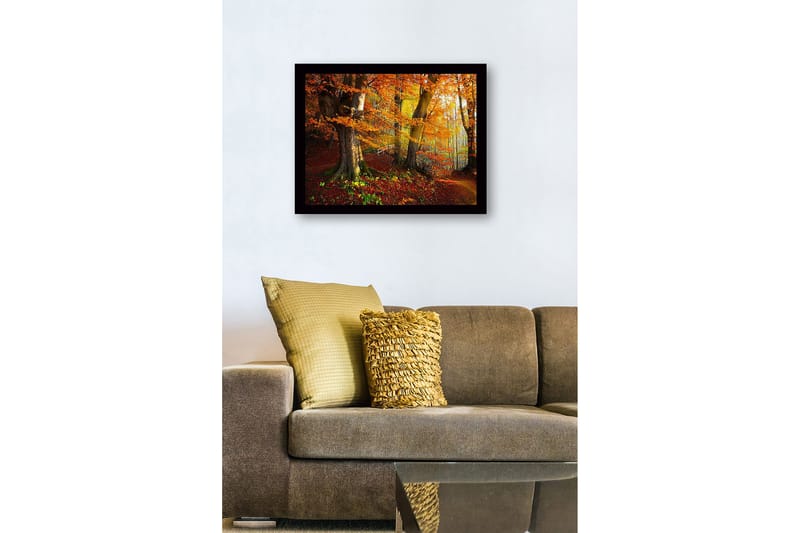 Inramad Canvastavla i trä - 41x56 cm - Färgglad höstskog med gyllene och orange lövverk - Orange / Gult / Grönt - Inredning - Tavlor & posters - Canvastavla