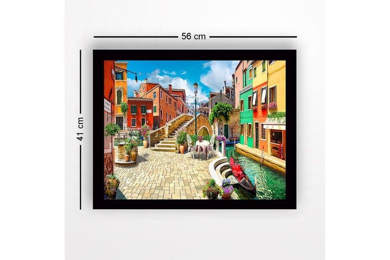 Inramad Canvastavla i trä - 41x56 cm - Färgglad kanal med pittoreska hus och blomsterarrangemang - Röd / Grön / Blå - Inredning - Tavlor & posters - Canvastavla