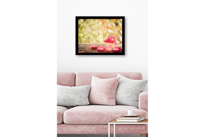 Inramad Canvastavla i trä - 41x56 cm - Färgglad korg med blommor - Rosa / Gult / Grönt - Inredning - Tavlor & posters - Canvastavla