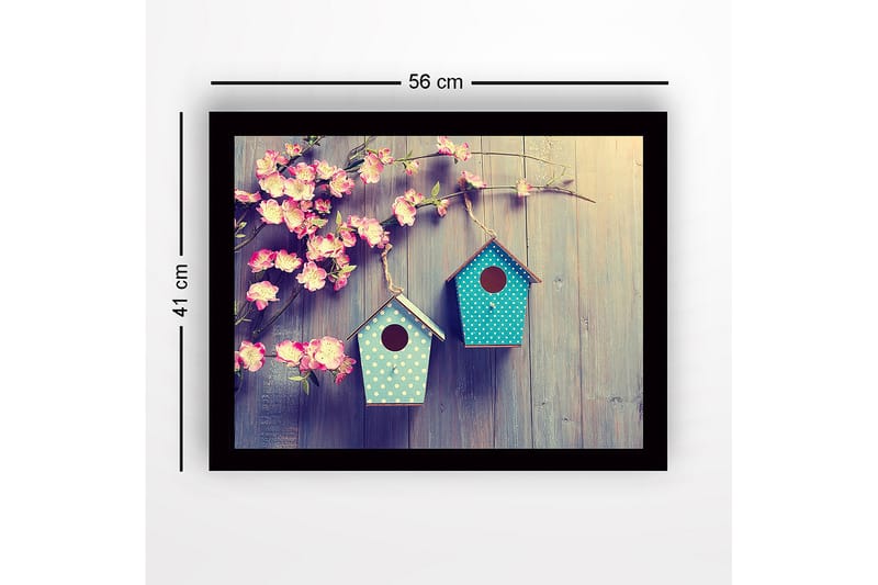 Inramad Canvastavla i trä - 41x56 cm - Färgglada fågelholkar hängande bland blommor - Rosa / Turkos - Inredning - Tavlor & posters - Canvastavla