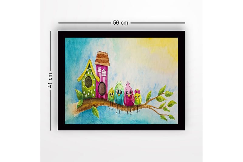 Inramad Canvastavla i trä - 41x56 cm - Färgglada fåglar på en gren med fågelholkar i bakgrunden - Grön / Rosa / Blå - Inredning - Tavlor & posters - Canvastavla