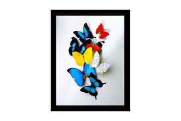 Inramad Canvastavla i trä - 41x56 cm - Färgglada fjärilar i en dynamisk komposition - Blå / Gul / Röd - Inredning - Tavlor & posters - Canvastavla