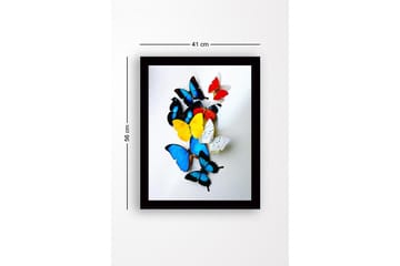 Inramad Canvastavla i trä - 41x56 cm - Färgglada fjärilar i en dynamisk komposition - Blå / Gul / Röd - Inredning - Tavlor & posters - Canvastavla