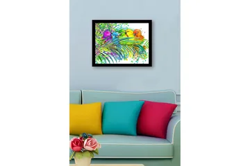 Inramad Canvastavla i trä - 41x56 cm - Färgglada papegojor omgivna av tropiska växter - Grön / Blå / Gul - Inredning - Tavlor & posters - Canvastavla