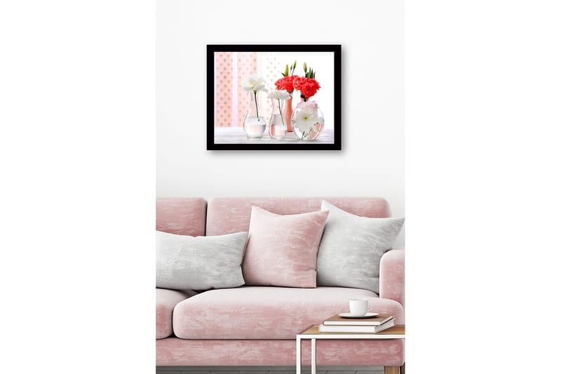 Inramad Canvastavla i trä - 41x56 cm - Färgrik bukett av blommor i glasvaser - Vit / Rosa / Röd - Inredning - Tavlor & posters - Canvastavla
