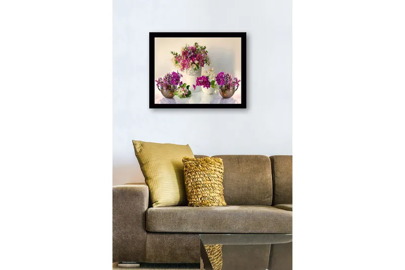 Inramad Canvastavla i trä - 41x56 cm - Färgrik bukett av blommor i olika nyanser av lila och vitt - Lila / Vit - Inredning - Tavlor & posters - Canvastavla