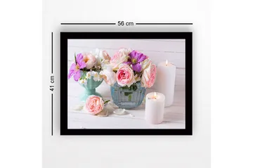 Inramad Canvastavla i trä - 41x56 cm - Färgrik bukett av blommor i olika nyanser - Rosa / Lila / Vit - Inredning - Tavlor & posters - Canvastavla