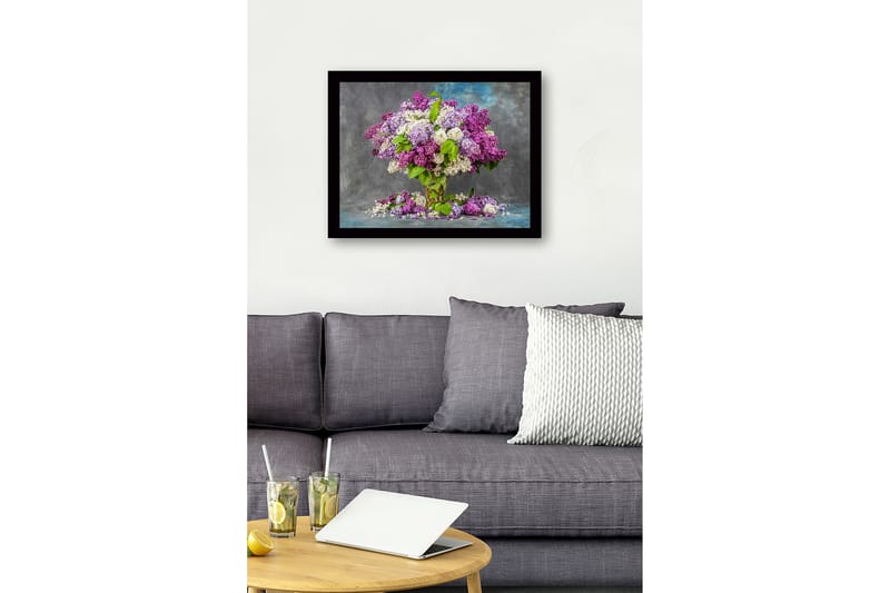 Inramad Canvastavla i trä - 41x56 cm - Färgrik bukett av syrenblommor - Lila / Vit / Grön - Inredning - Tavlor & posters - Canvastavla