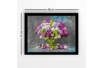 Inramad Canvastavla i trä - 41x56 cm - Färgrik bukett av syrenblommor - Lila / Vit / Grön - Inredning - Tavlor & posters - Canvastavla