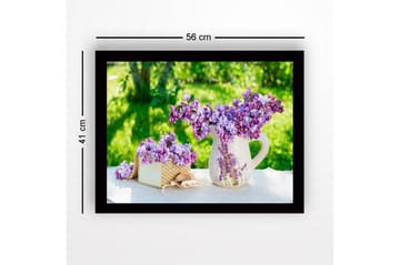Inramad Canvastavla i trä - 41x56 cm - Färgrik bukett av syrener i en kruka - Lila / Grön / Vit - Inredning - Tavlor & posters - Canvastavla