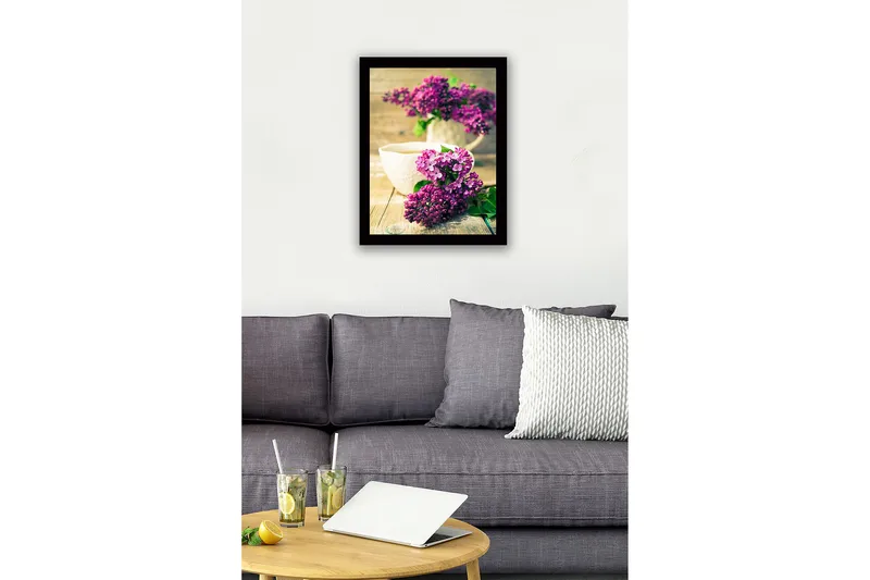 Inramad Canvastavla i trä - 41x56 cm - Färgrik bukett av syrener - Lila / Grön - Inredning - Tavlor & posters - Canvastavla