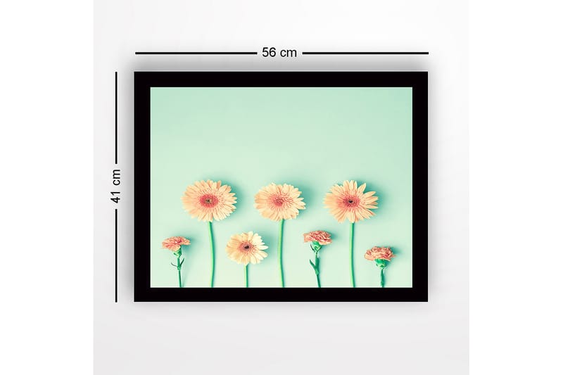Inramad Canvastavla i trä - 41x56 cm - Färgrik rad av blommor med gerbera och nejlika - Ljusorange / Grön / Mintgrön - Inredning - Tavlor & posters - Canvastavla