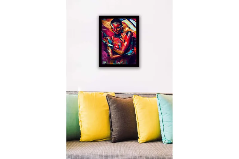 Inramad Canvastavla i trä - 41x56 cm - Färgstark kroppsmålning av en kvinna som uttrycker känslor genom rörelse och färg - Röd / Blå / Gul - Inredning - Tavlor & posters - Canvastavla