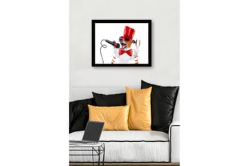 Inramad Canvastavla i trä - 41x56 cm - Festlig hund med mikrofon och champagneglas - Röd / Svart / Vit - Inredning - Tavlor & posters - Canvastavla
