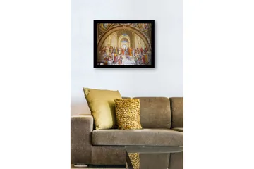 Inramad Canvastavla i trä - 41x56 cm - Filosofisk samling av tänkare i en stor arkitektonisk miljö - Blå / Beige / Röd - Inredning - Tavlor & posters - Canvastavla